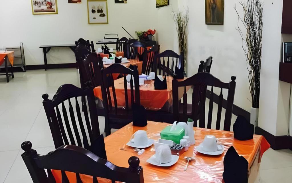 Hotel Dynasty Tarakan Zewnętrze zdjęcie