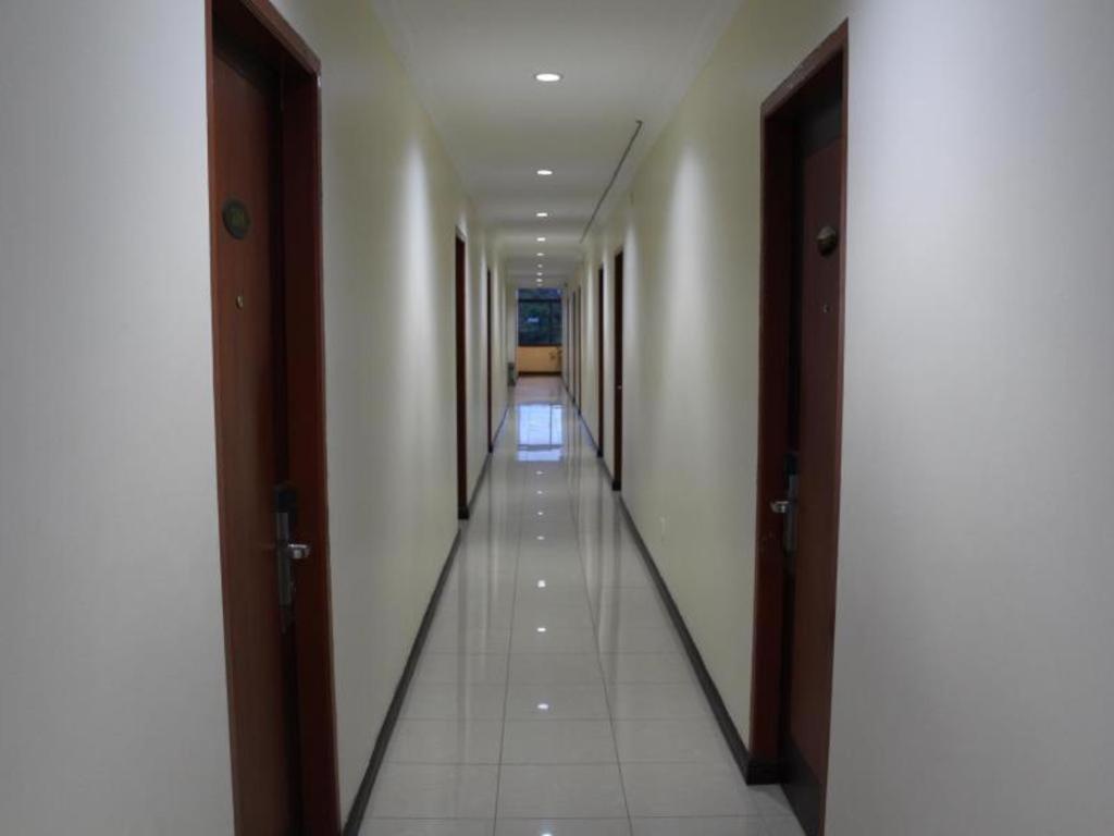 Hotel Dynasty Tarakan Zewnętrze zdjęcie